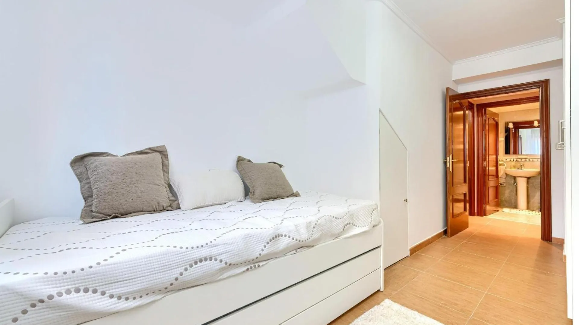 Piso Especial Bec Cruces Garaje Apartment Barakaldo